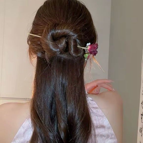 Rose Flower Hairpin Stick with Red Flower - Picture 4 of 6